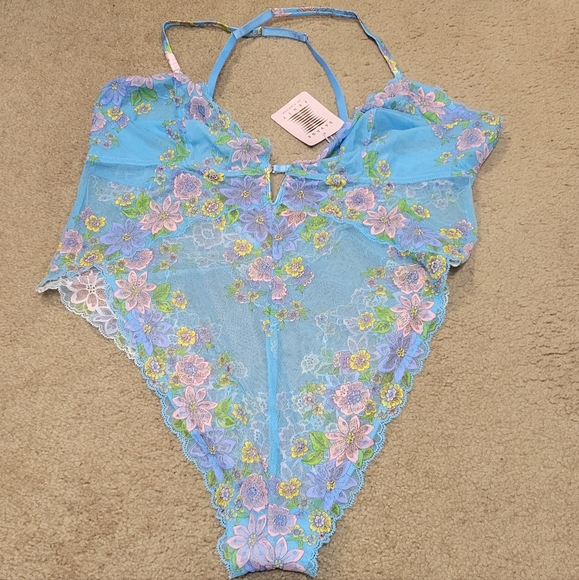 Savage x Fenty Mod Poppy Lace Teddy - Picture 1 of 3